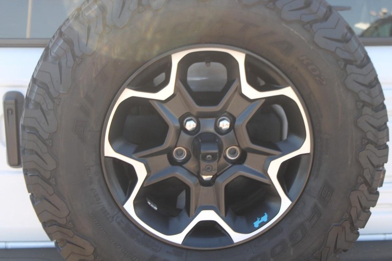 Jeep Wrangler 4xe Vehicle Image 22