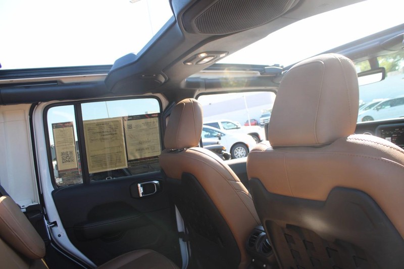 Jeep Wrangler 4xe Vehicle Image 30