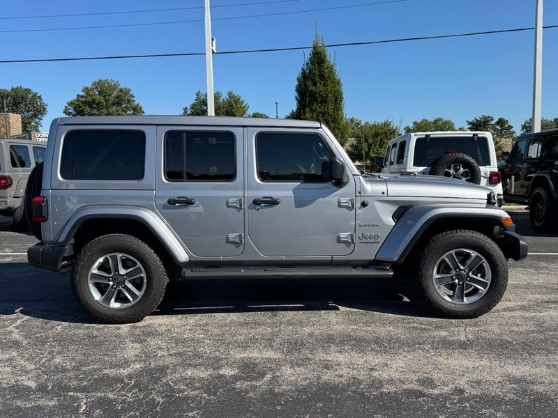 Jeep Wrangler Vehicle Image 03