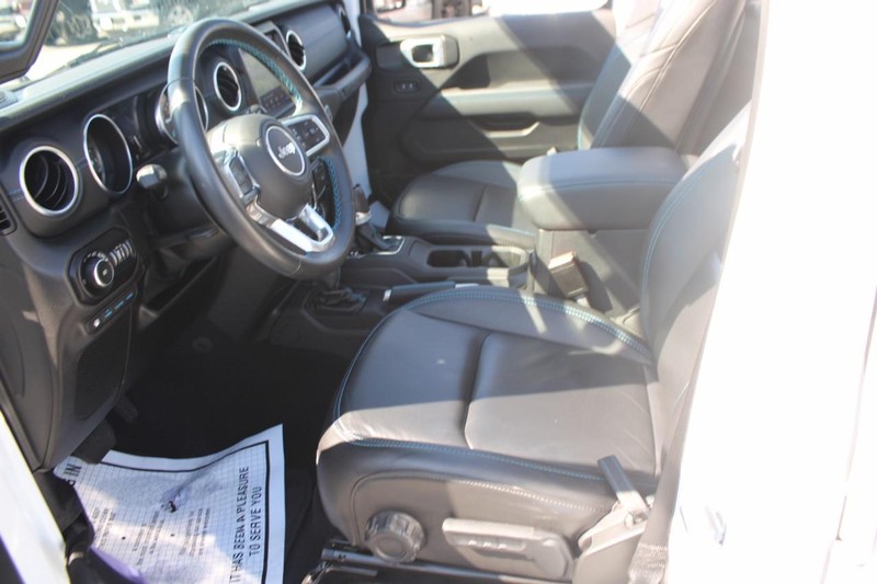 Jeep Wrangler 4xe Vehicle Image 23