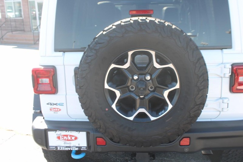 Jeep Wrangler 4xe Vehicle Image 31