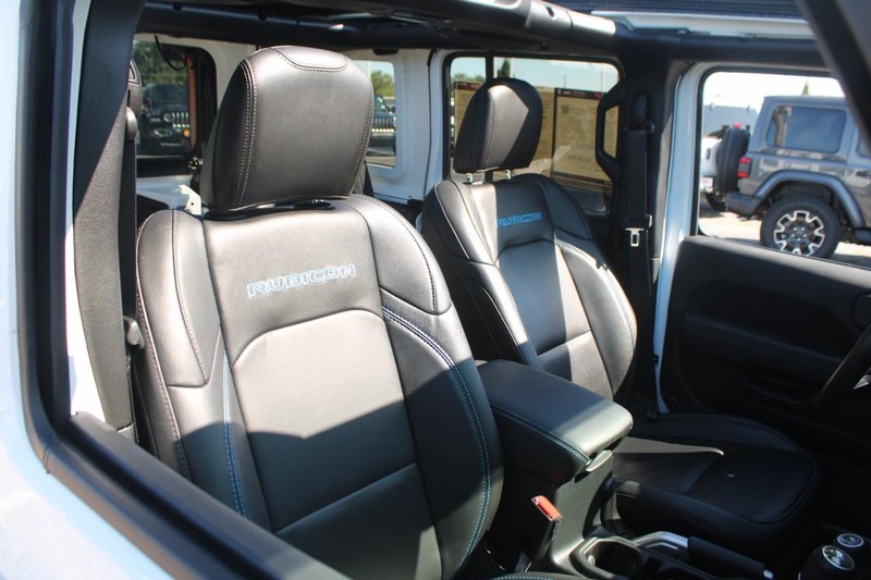Jeep Wrangler 4xe Vehicle Image 36