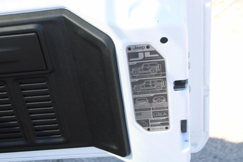 Jeep Wrangler 4xe Vehicle Image 41