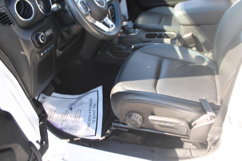 Jeep Wrangler 4xe Vehicle Image 42