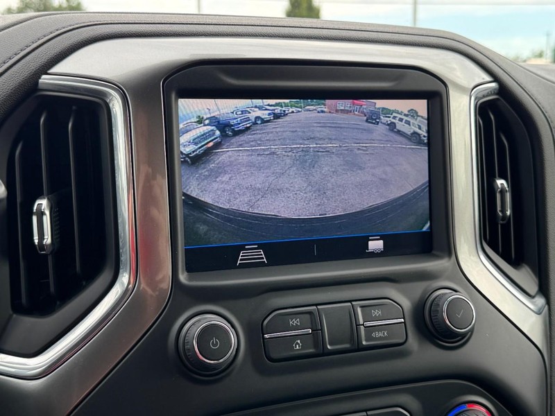 Chevrolet Silverado 1500 LTD Vehicle Image 33