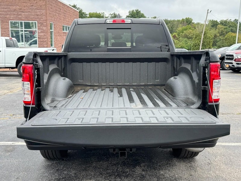Ram 1500 Vehicle Image 18
