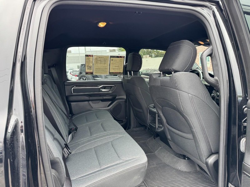 Ram 1500 Vehicle Image 19