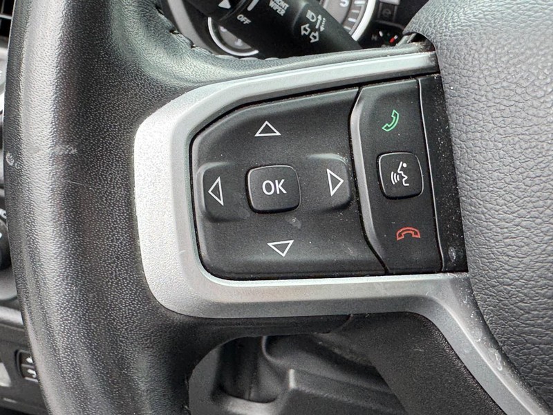 Ram 1500 Vehicle Image 26