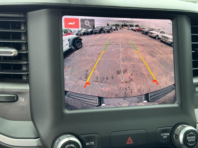 Ram 1500 Vehicle Image 31