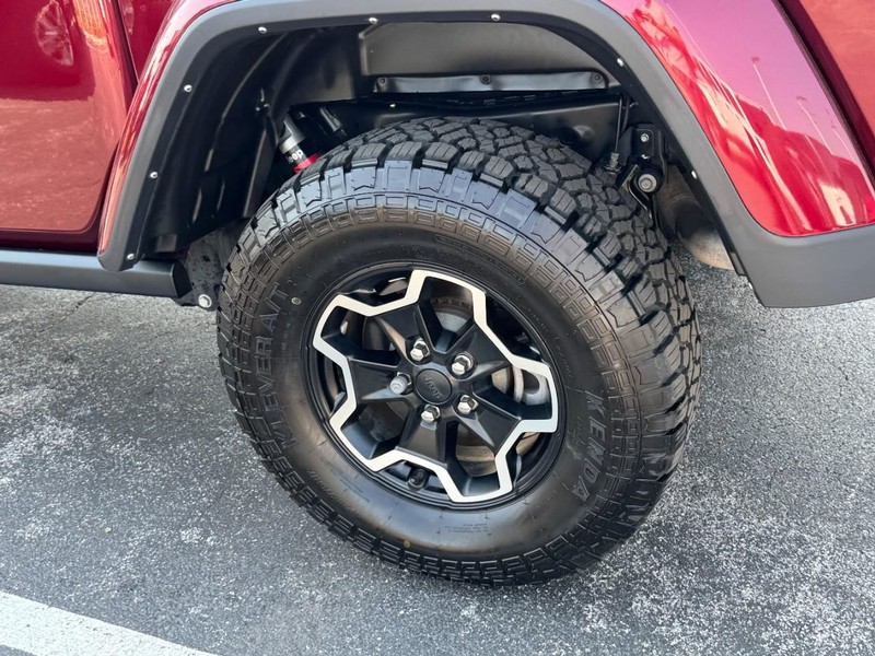 Jeep Gladiator Vehicle Image 07