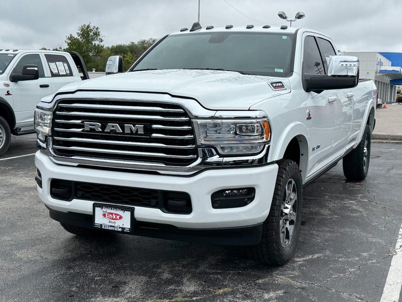 Ram 3500 Vehicle Image 10