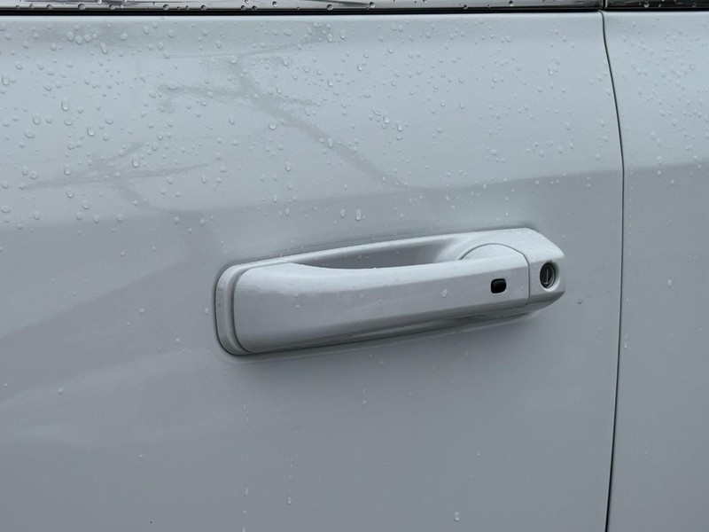 Ram 3500 Vehicle Image 14