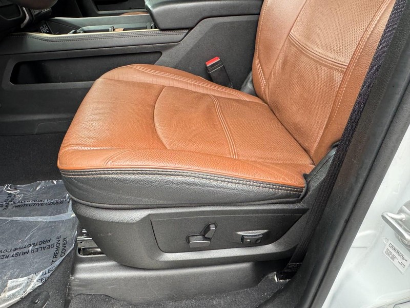 Ram 3500 Vehicle Image 37