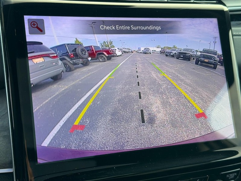 Jeep Grand Cherokee 4xe Vehicle Image 37