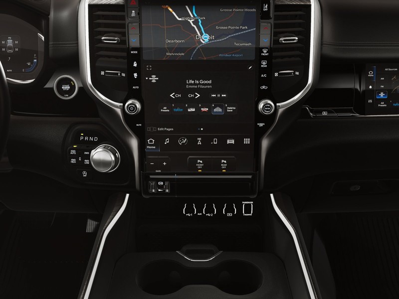 Ram 1500 Vehicle Image 29