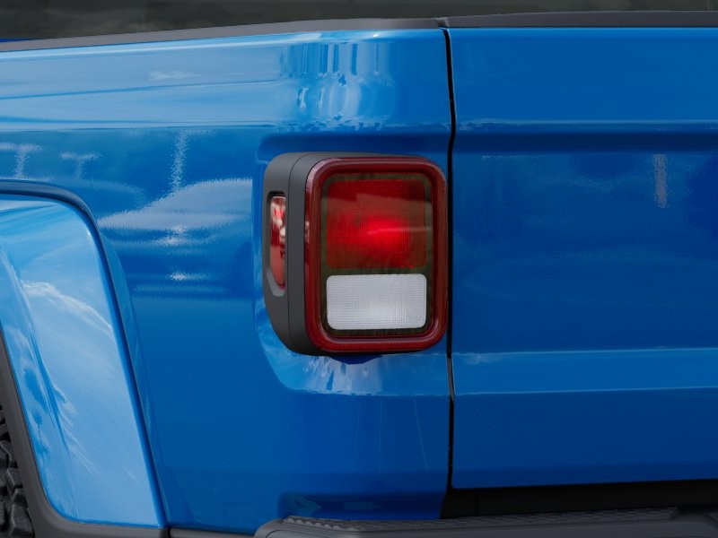 Jeep Gladiator Vehicle Image 12