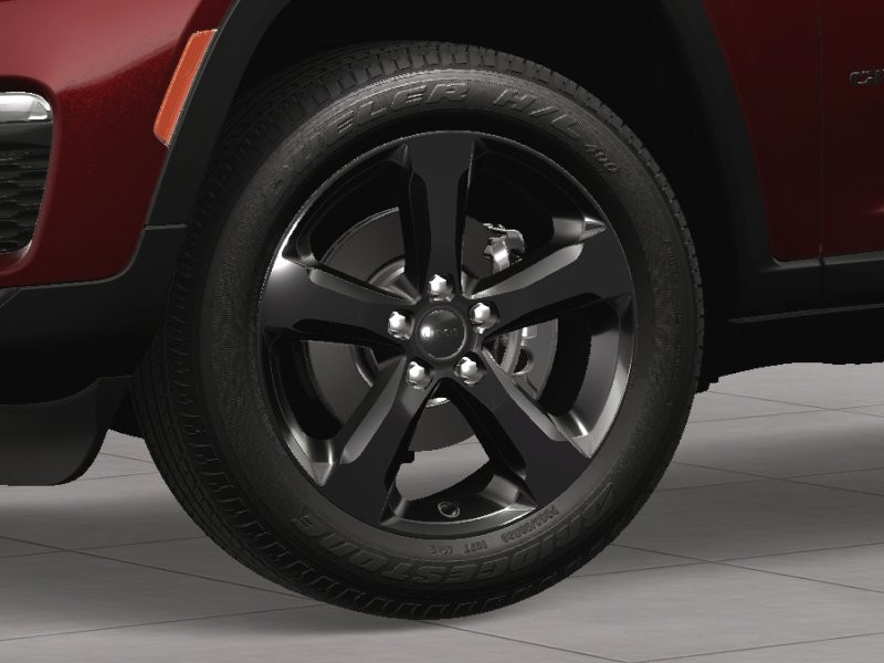 Jeep Grand Cherokee Vehicle Image 14