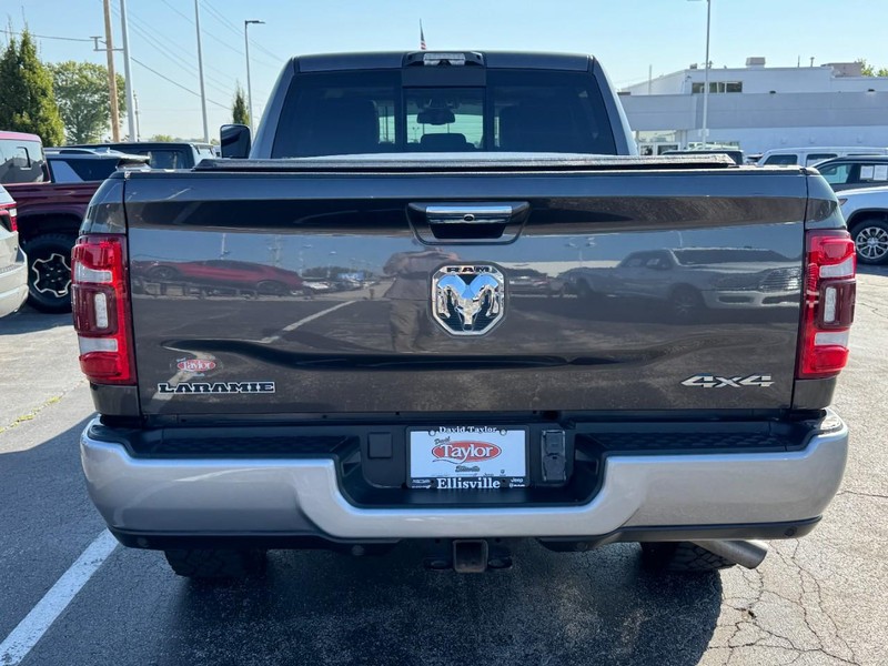 Ram 3500 Vehicle Image 16