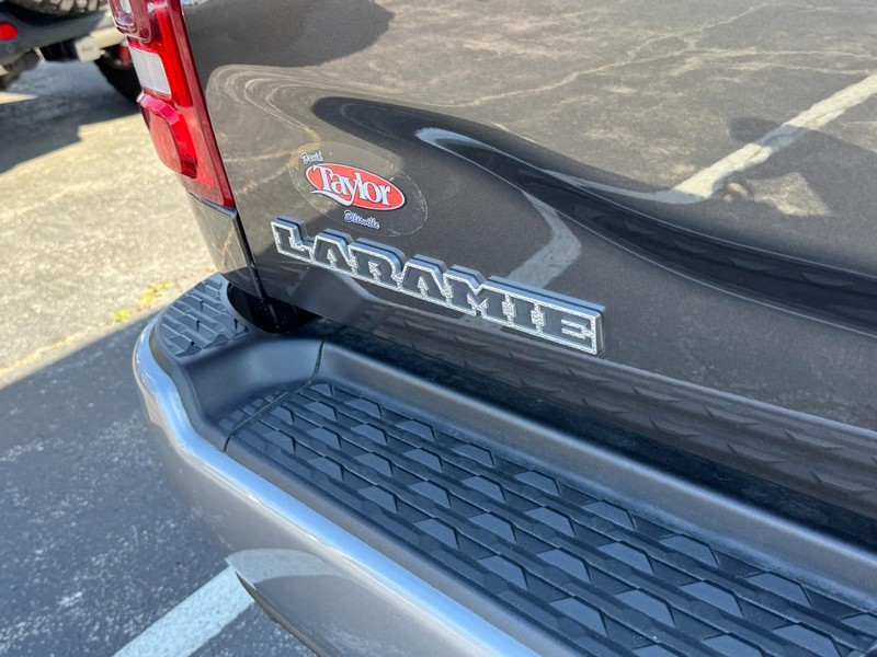 Ram 3500 Vehicle Image 18