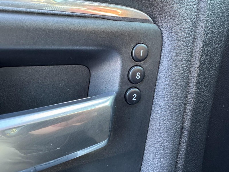 Ram 3500 Vehicle Image 25