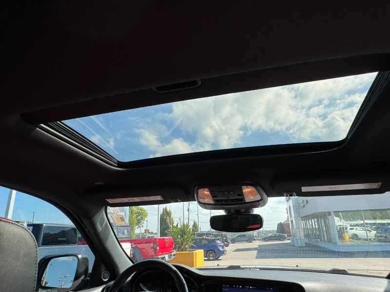 Dodge Durango Vehicle Image 22