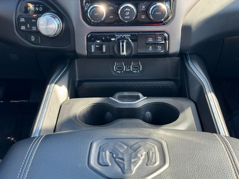 Ram 1500 Vehicle Image 29