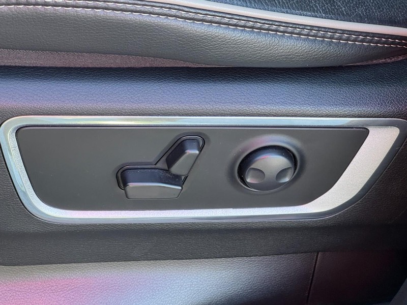 Ram 1500 Vehicle Image 44