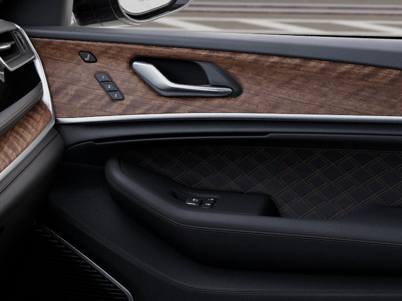 Jeep Grand Cherokee Vehicle Image 28