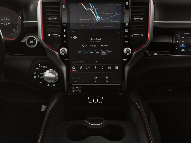 Ram 1500 Vehicle Image 29