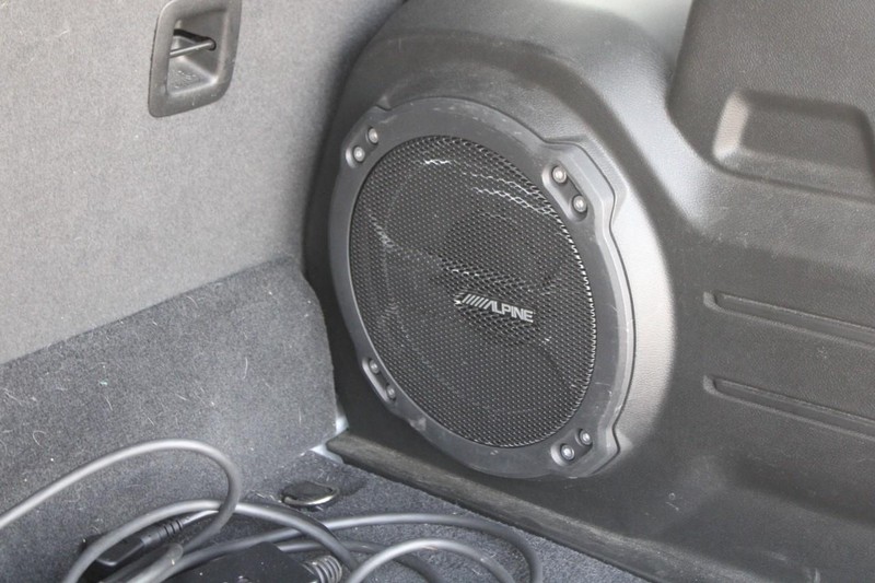Jeep Wrangler 4xe Vehicle Image 13
