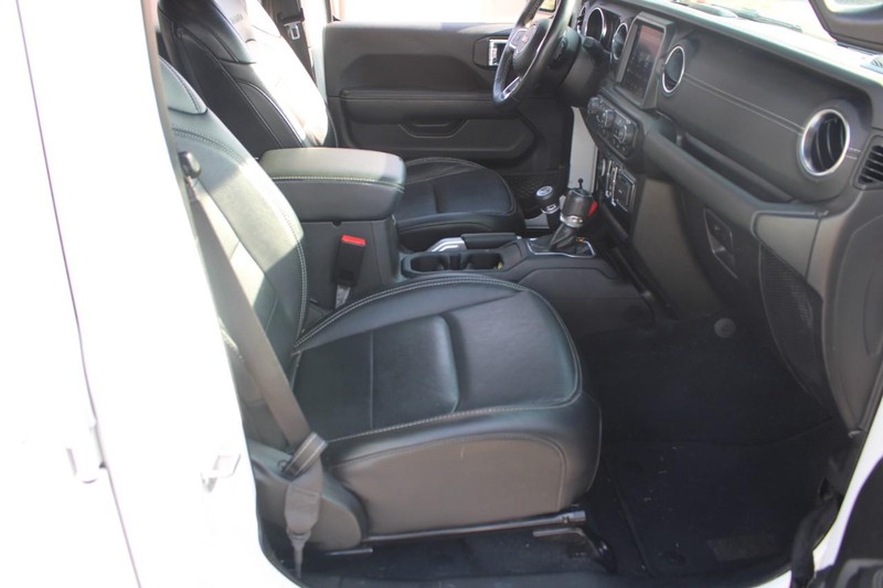 Jeep Wrangler 4xe Vehicle Image 19