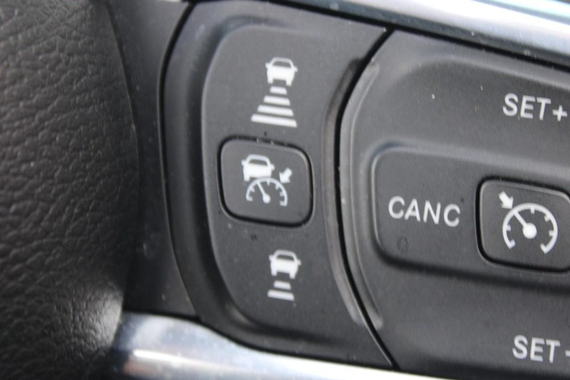 Jeep Wrangler 4xe Vehicle Image 32