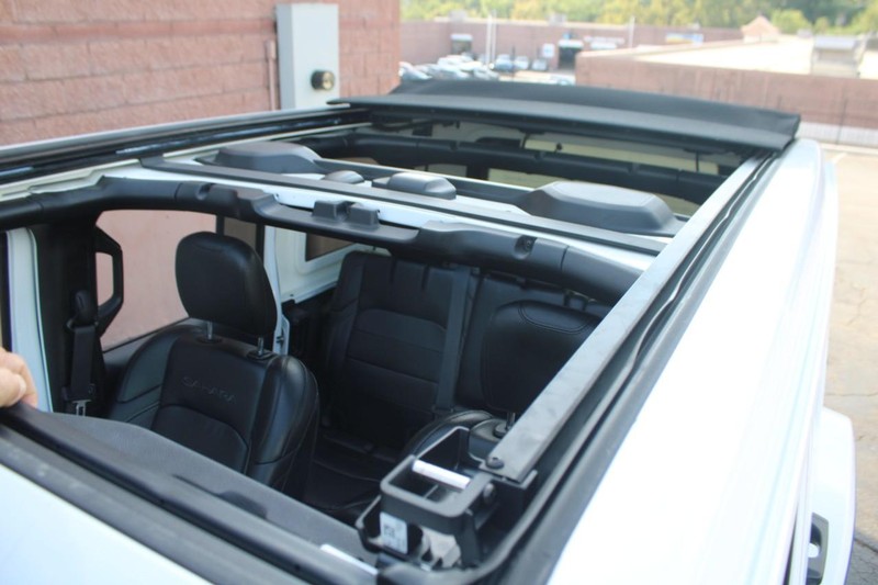 Jeep Wrangler 4xe Vehicle Image 41