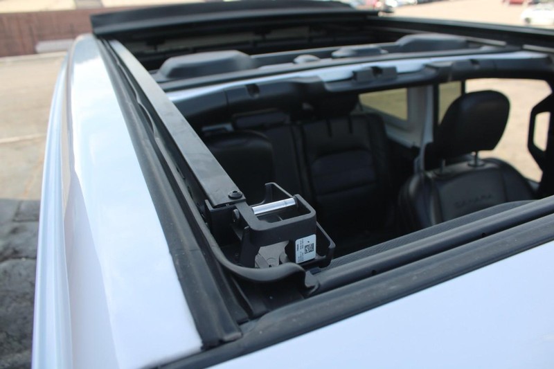 Jeep Wrangler 4xe Vehicle Image 48