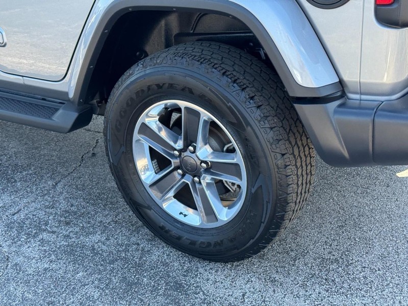 Jeep Wrangler Vehicle Image 07