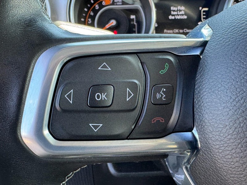 Jeep Wrangler Vehicle Image 23