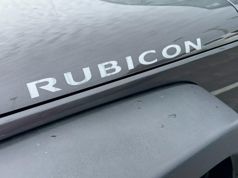 Jeep Wrangler Unlimited Vehicle Image 12