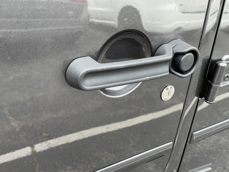 Jeep Wrangler Unlimited Vehicle Image 14