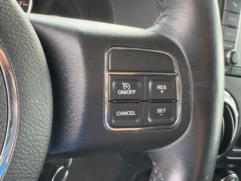 Jeep Wrangler Unlimited Vehicle Image 26