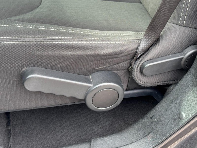 Jeep Wrangler Unlimited Vehicle Image 32