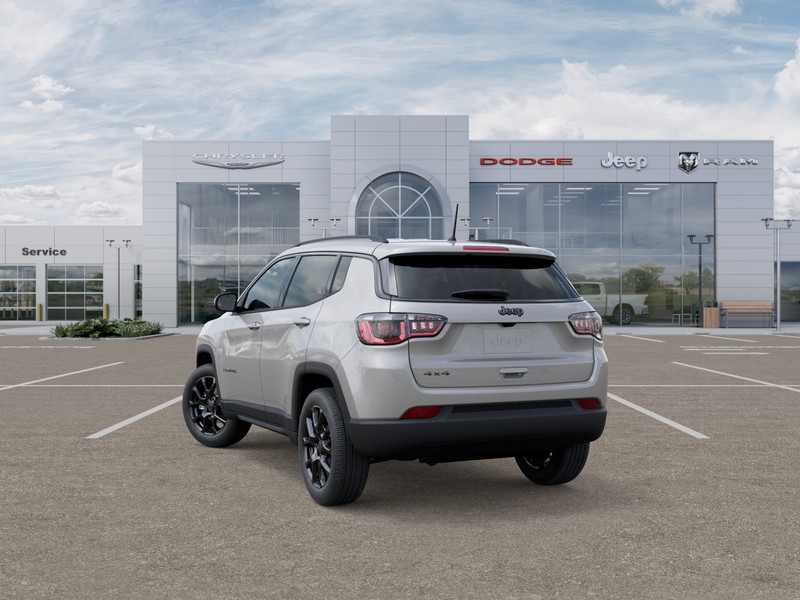 Jeep Compass Vehicle Image 03