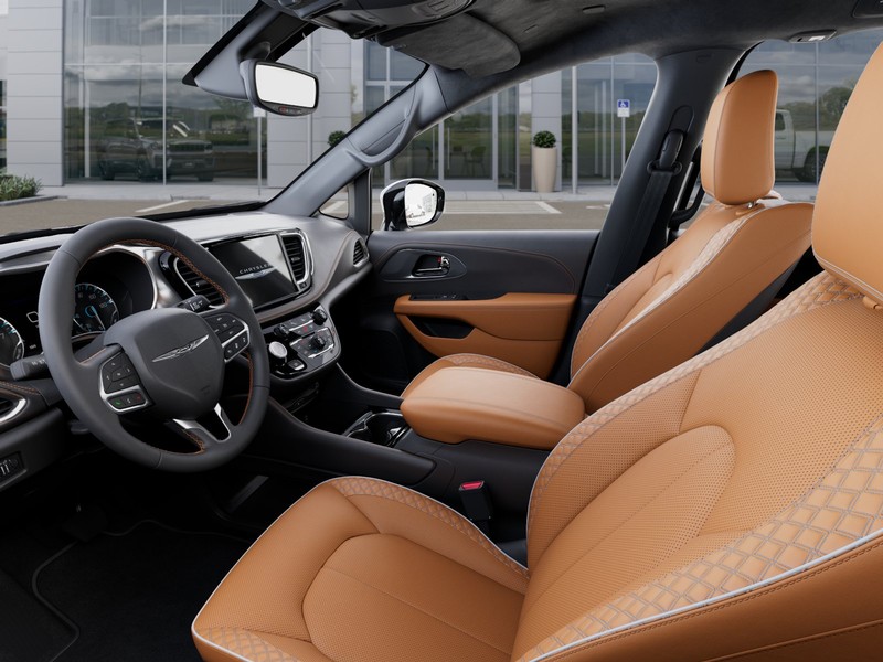 Chrysler Pacifica Vehicle Image 25