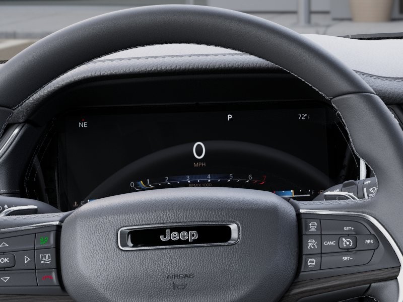 Jeep Grand Cherokee Vehicle Image 20