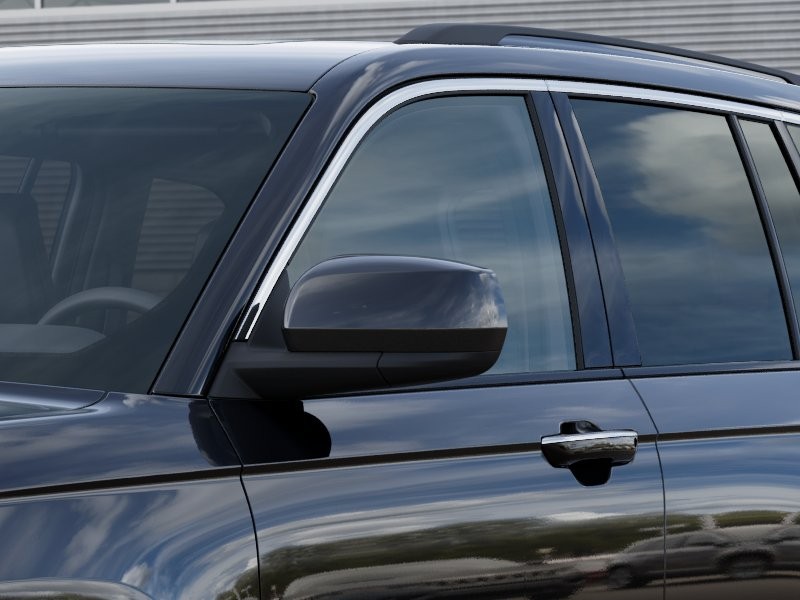 Jeep Grand Cherokee Vehicle Image 15