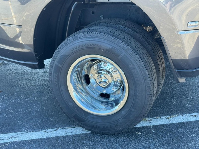 Ram 3500 Vehicle Image 07