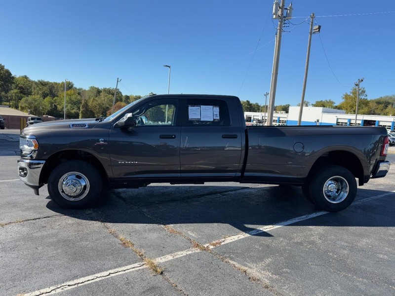 Ram 3500 Vehicle Image 08