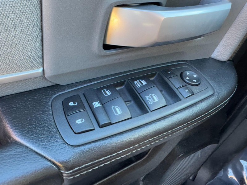 Ram 3500 Vehicle Image 34