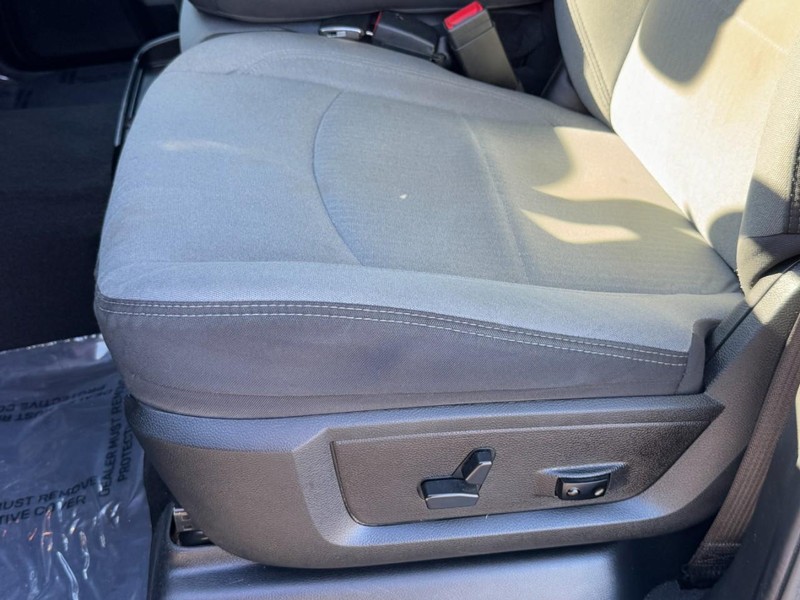 Ram 3500 Vehicle Image 36