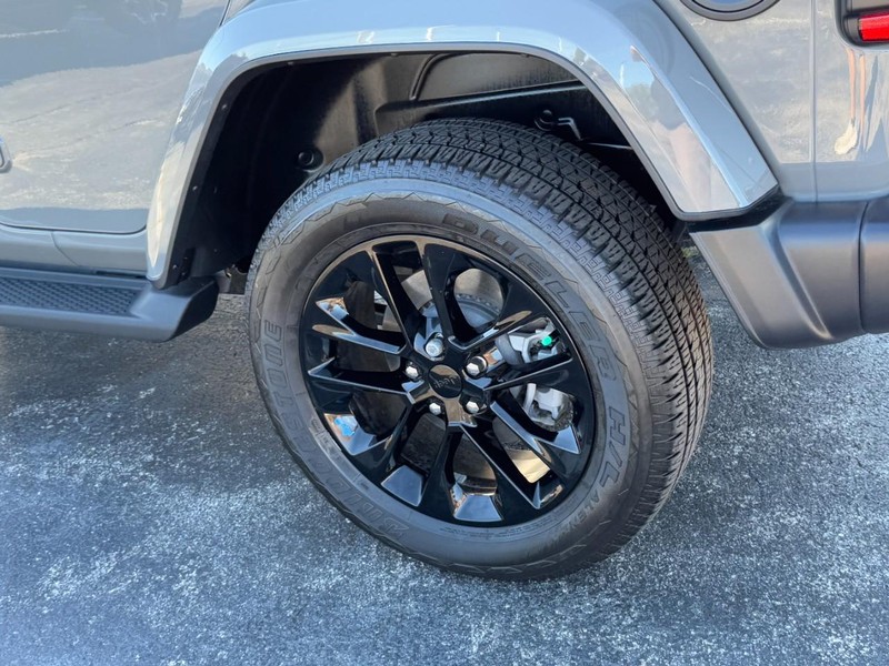 Jeep Wrangler 4xe Vehicle Image 08