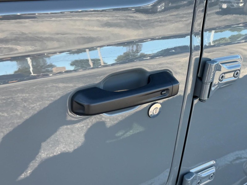 Jeep Wrangler 4xe Vehicle Image 15